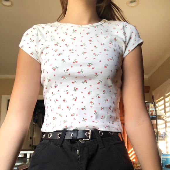 Brandy Melville Other - Brandy Melville top!